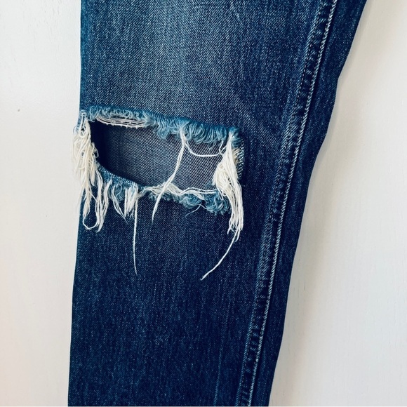 Everlane The 90s Cheeky High Rise Destructed Blue Jean - Picture 8 of 13